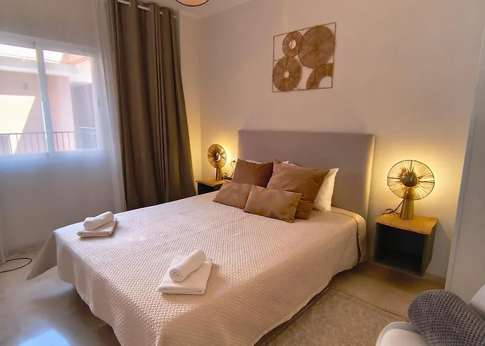 Castle And Sea Views * Fuengirola