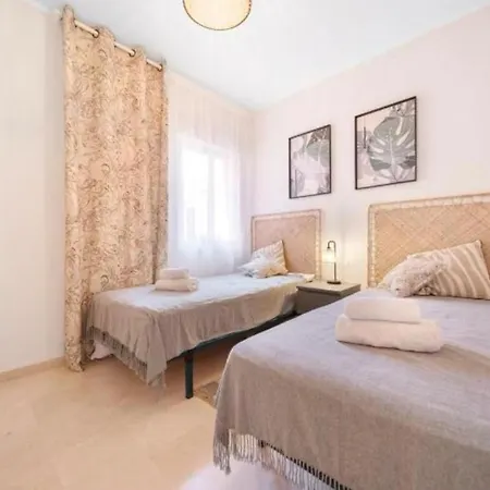 Castle And Sea Views Fuengirola