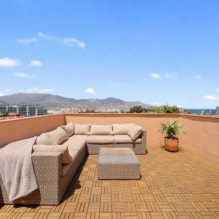 דירה Castle And Sea Views