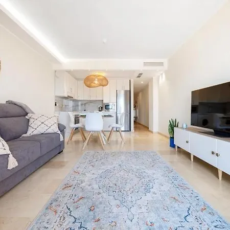 Apartment Castle And Sea Views *