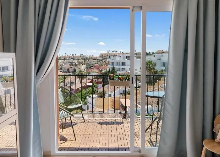 Castle And Sea Views Appartement Fuengirola